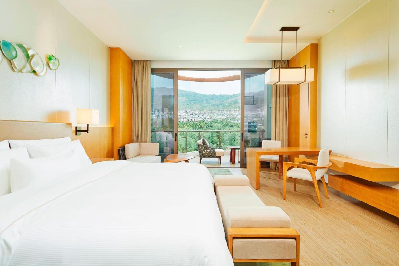 The Westin Shimei Bay Resort Wanning Exterior foto
